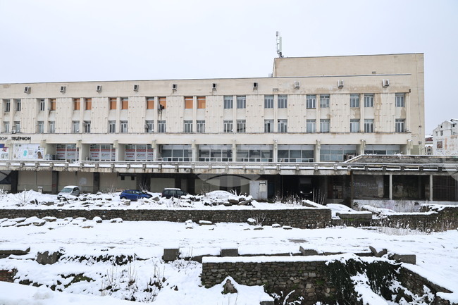 В Бюрото по труда в Пловдив обявените свободни работни места са 274, от тях 23 са за висшисти