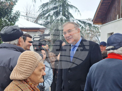 Село Главиница - Борислав Гуцанов - дом за стари хора