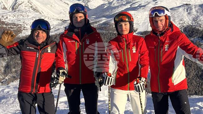 Българските сноубордисти караха ски в първия си ден в Ливиньо