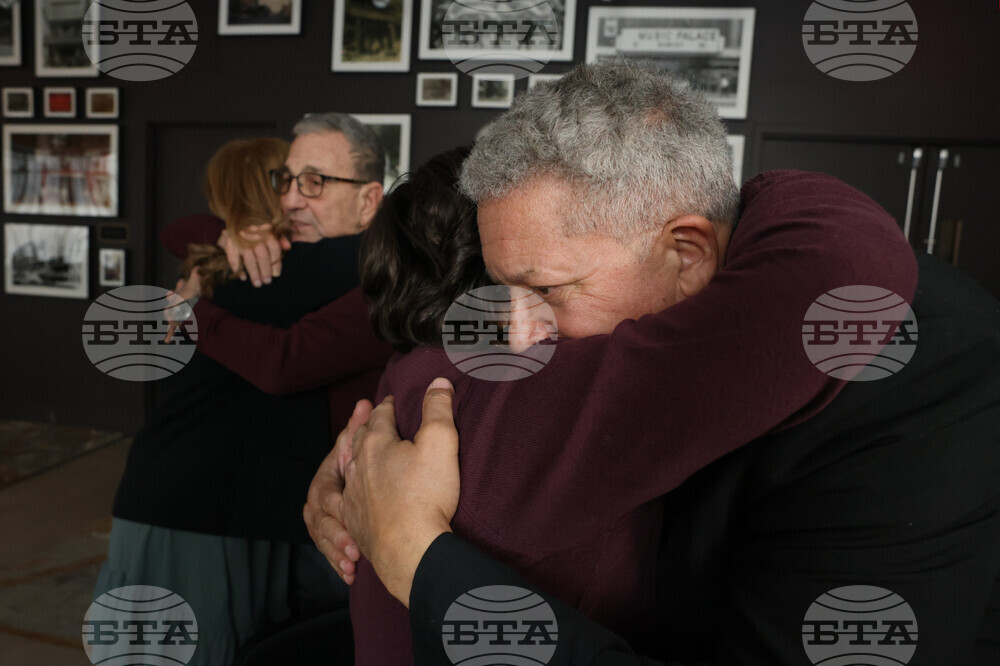 Ancestry Reunites Descendants of Wesley A. Williams and of the Coffino Family, Saved by Williams in the 1920s