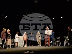 „Артисти със сребро в косите“ представят „Човекоядката", снимки – Даниел Димитров/БТА