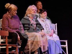 „Артисти със сребро в косите“ представят „Човекоядката", снимки – Даниел Димитров/БТА