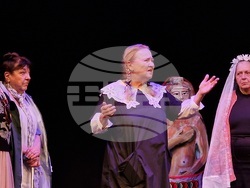 „Артисти със сребро в косите“ представят „Човекоядката", снимки – Даниел Димитров/БТА