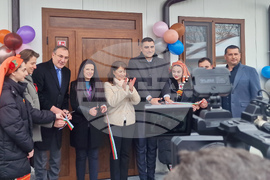 Село Главиница - Борислав Гуцанов - дом за стари хора