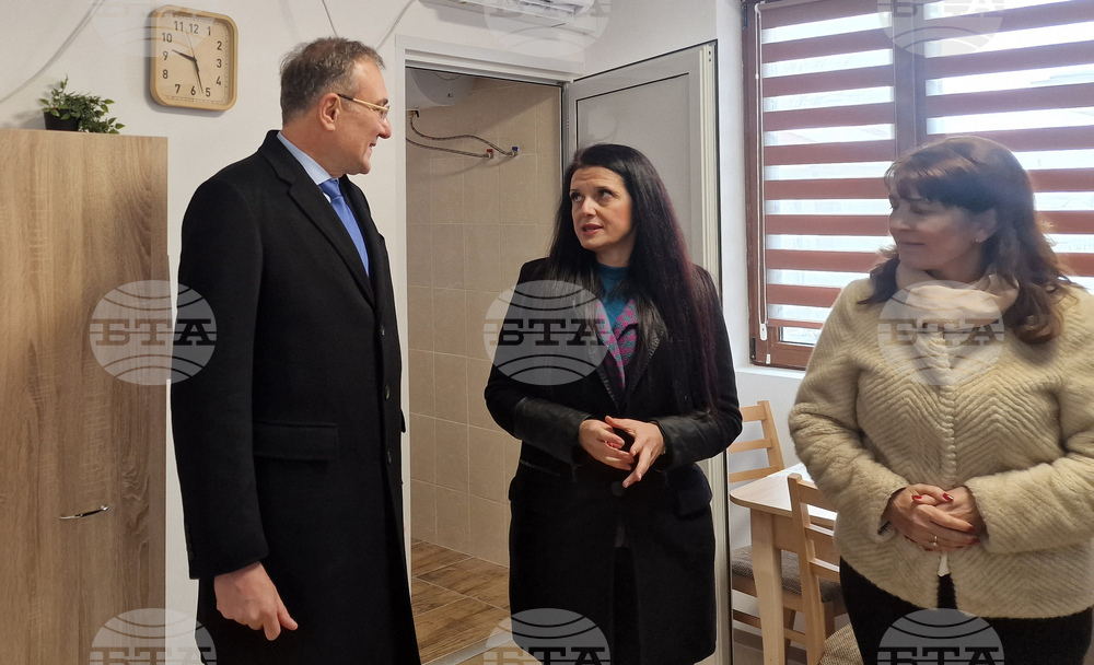 Social Policy Minister Opens Renovated Nursing Home in Glavinitsa