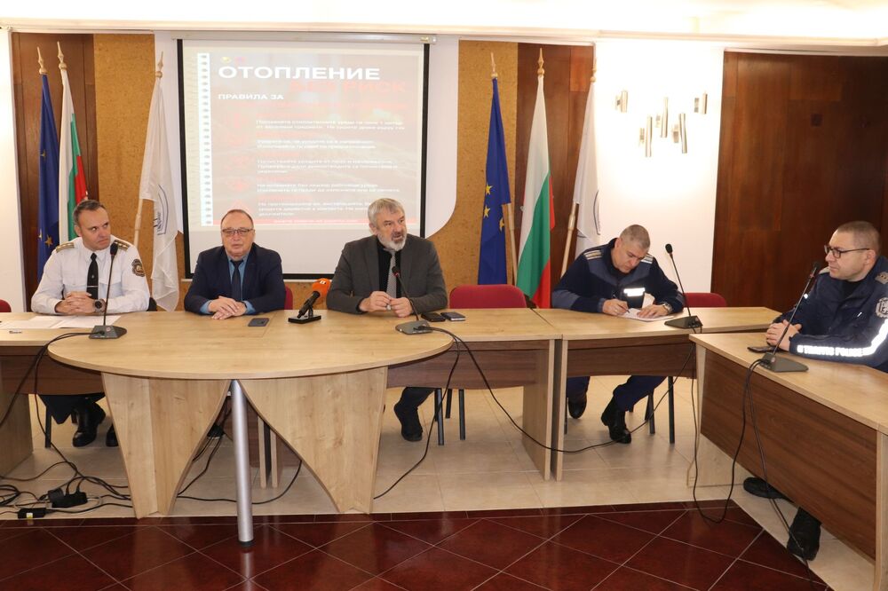 62 пожара за месец в Русенско, 25 от тях с материални загуби. Няма пострадали хора 