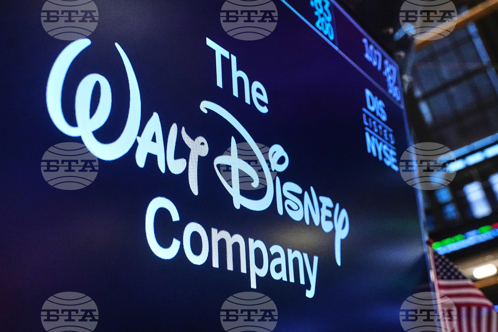 „Уолт Дисни“ назначи ръководителя на тематичните паркове Джош Д'Амаро за главен изпълнителен директор, който да замени Боб Айгър на поста