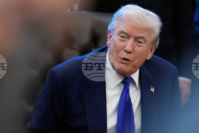 Републиканците трябва да "наложат контрол" върху изборите в няколко щата, заяви Тръмп