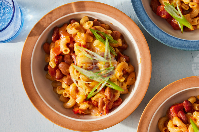 Food-Voracious-Slow Cooker Chili Mac