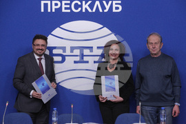 Национален пресклуб на БТА - договор - подписване