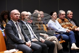 Конференция на тема „Европейският съюз - да бъде или не?“