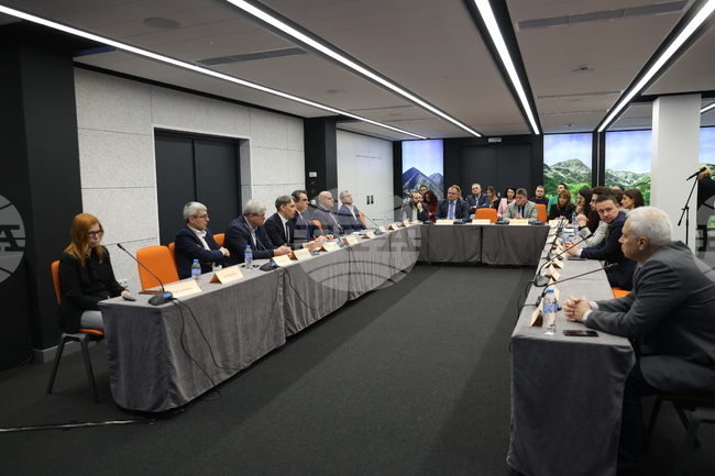 Доплащането от страна на пациентите за лечение и лекарства обсъдиха експерти и представители на „Продължаваме промяната“