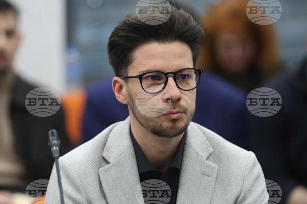 Интер експо център - публична дискусия - „Здравеопазването: възстановяване на доверието и нов обществен договор“