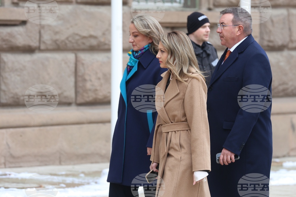 ГЕРБ-СДС - президент - консултации - пристигане