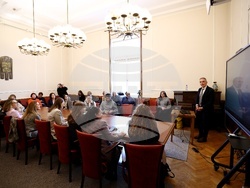 Международен научен проект „Оценка на уменията за четене и разбиране в начална училищна възраст в България и Италия“