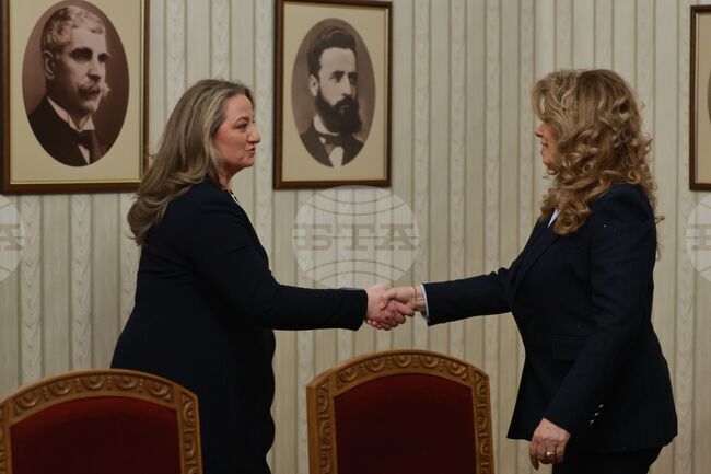 Caretaker PM May Be Chosen Beyond Individuals Touted, GERB-UDF Suggest