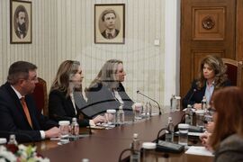 Президентство - ГЕРБ-СДС - консултации