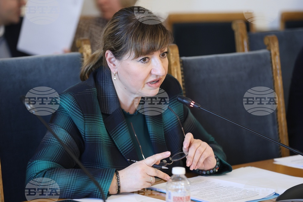 Народно събрание - Комисия по конституционни и правни - заседание