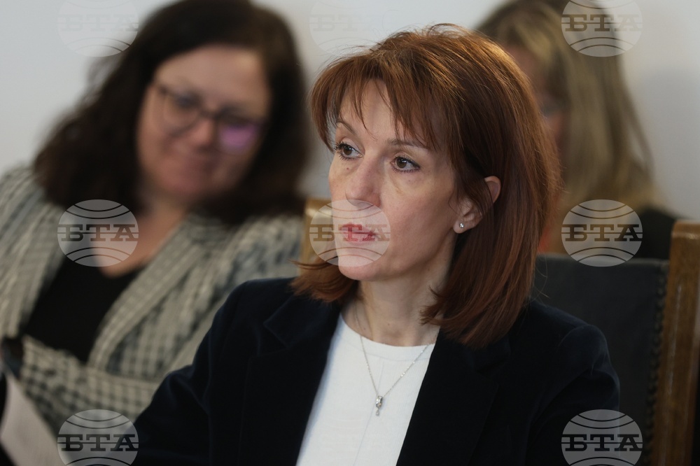 Народно събрание - Комисия по конституционни и правни - заседание