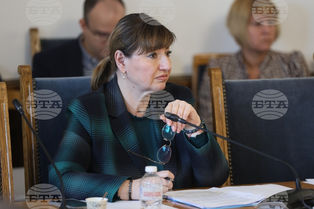 Народно събрание - Комисия по конституционни и правни - заседание