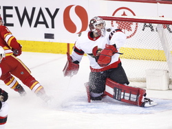 Senators Flames Hockey