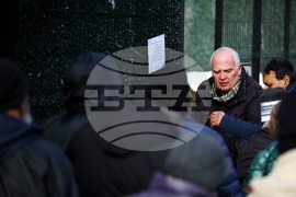 Храна за нуждаещи се - раздаване