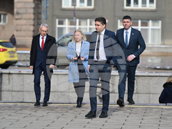 ПП-ДБ - президент - консултации - пристигане