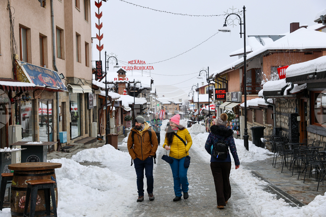 Франс прес: Банско - българският ски курорт, превърнал се в "убежище" за дигитални номади