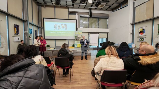 В Бургас започна първото за страната обучение по международен модел за превенция на тормоза в училище 