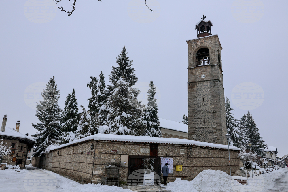  Българското училище „Васил Левски“ в Катерини и Йерапетра, Гърция, планира да организира ученическа екскурзия в България през декември
