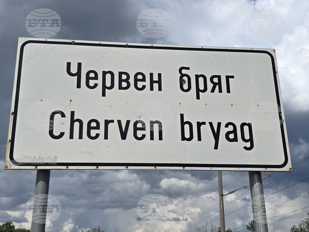 Недоволство от зимното поддържане на пътищата в община Червен бряг изрази кметът Атанас Атанасов в писмо до институциите