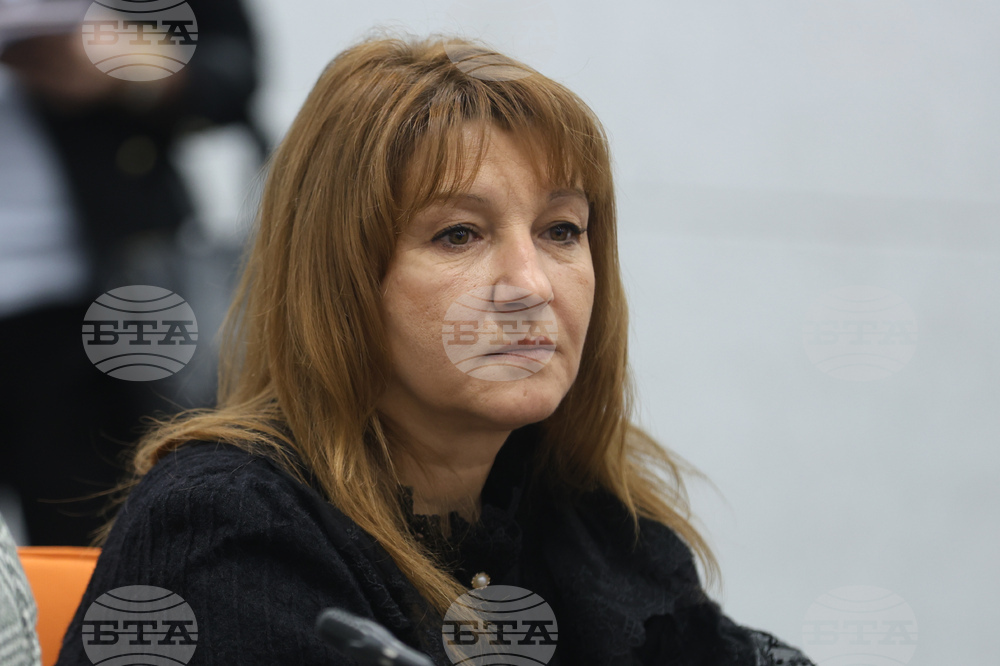 Интер експо център - публична дискусия - „Здравеопазването: възстановяване на доверието и нов обществен договор“