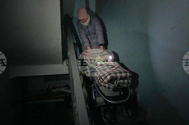 APTOPIX Russia Ukraine War Surviving The Cold