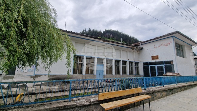Общинските съветници в Девин приеха програма за развитие на читалищната дейност за 2026 г.
