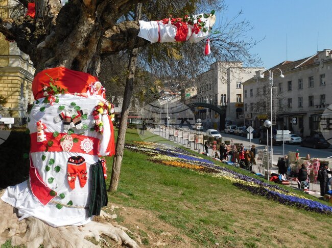 Базар за продажба на мартеници се отваря във Велико Търново от средата на февруари 