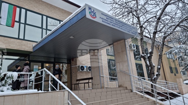 От Районната здравноосигурителна каса във Враца разясниха здравните права на бъдещи абитуриенти от Езиковата гимназия „Йоан Екзарх“