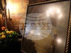 Тържествена света литургия за десет години от канонизацията на св. Серафим Софийски Чудотворец бе отслужена в храма-подворие "Св. Николай Чудотворец". Снимка: Българска патриаршия