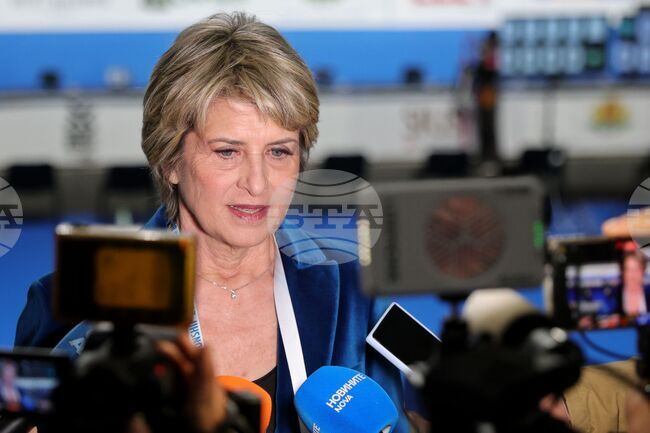 Бургас - Весела Лечева - брифинг