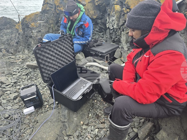 Antarctica - Livingston Island - United Arab Emirates
