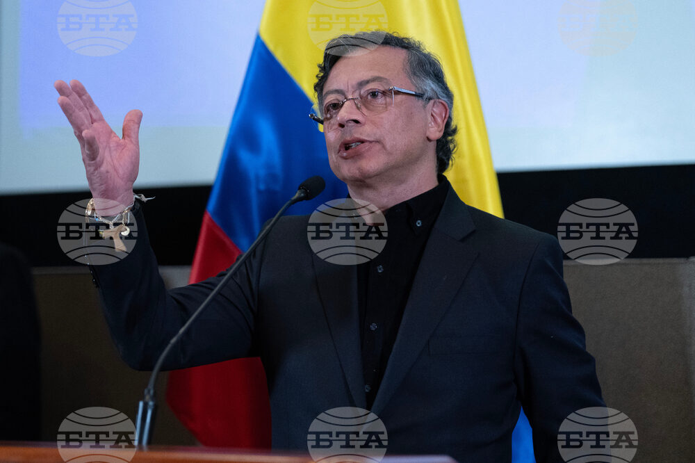 Колумбийският президент заяви, че танкер, задържан от САЩ, е пренасял петрол от Колумбия