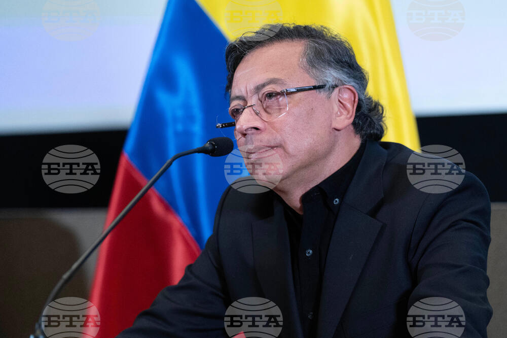 Президентът на Колумбия прие предложение на бунтовниците за създаване на комисия за разследване на обвиненията към тях за трафик на наркотици