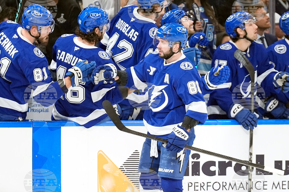 Sabres Lightning Hockey