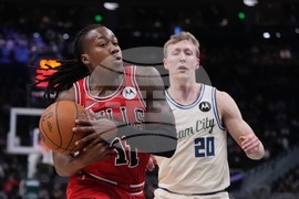 Bulls Bucks Basketball