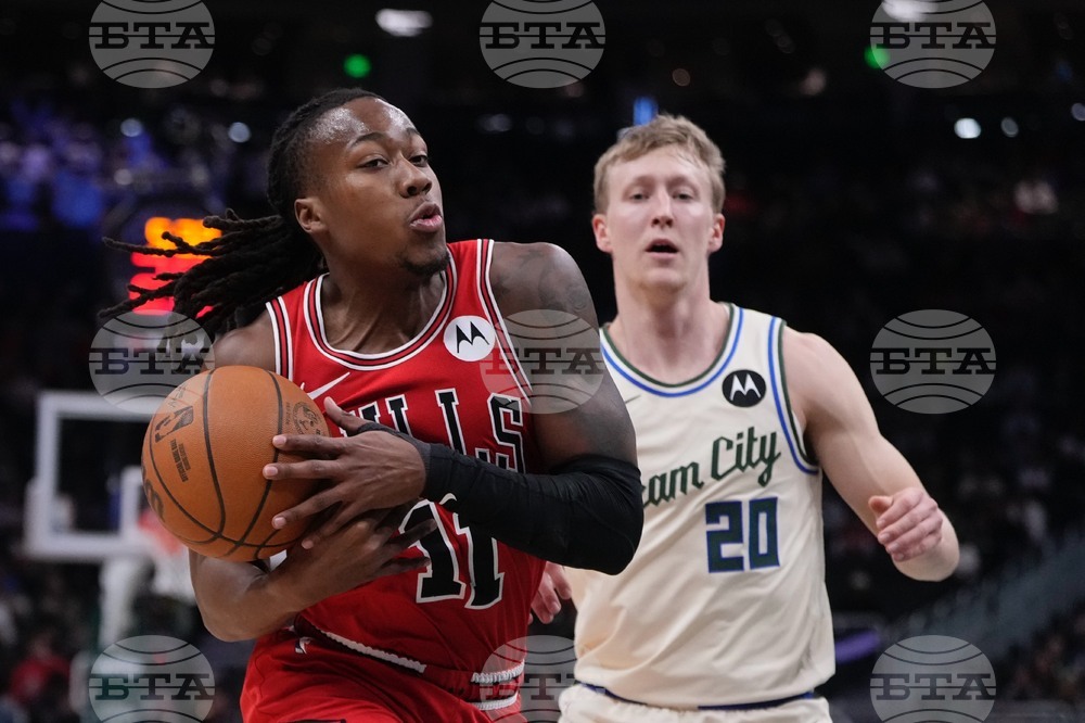 Bulls Bucks Basketball