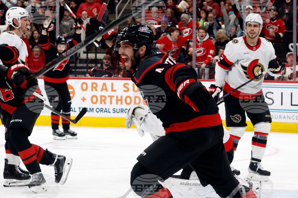 Senators Hurricanes Hockey