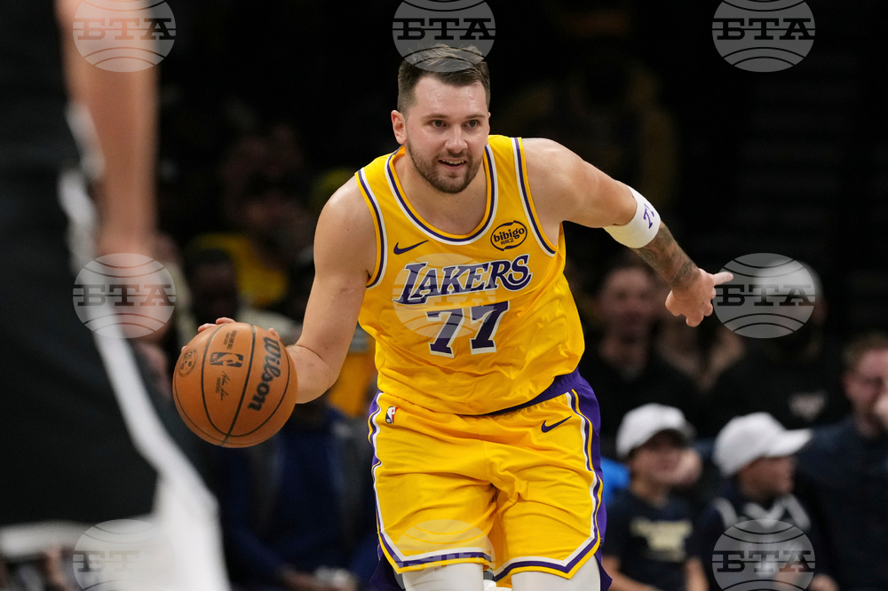 Lakers Nets Basketball
