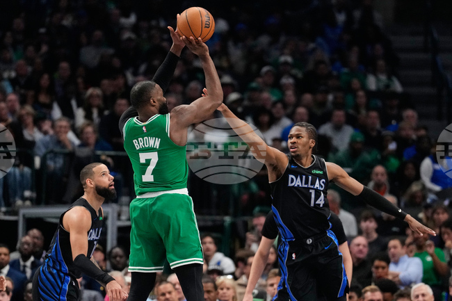 Бостън надигра Далас като гост за трета поредна победа в НБА