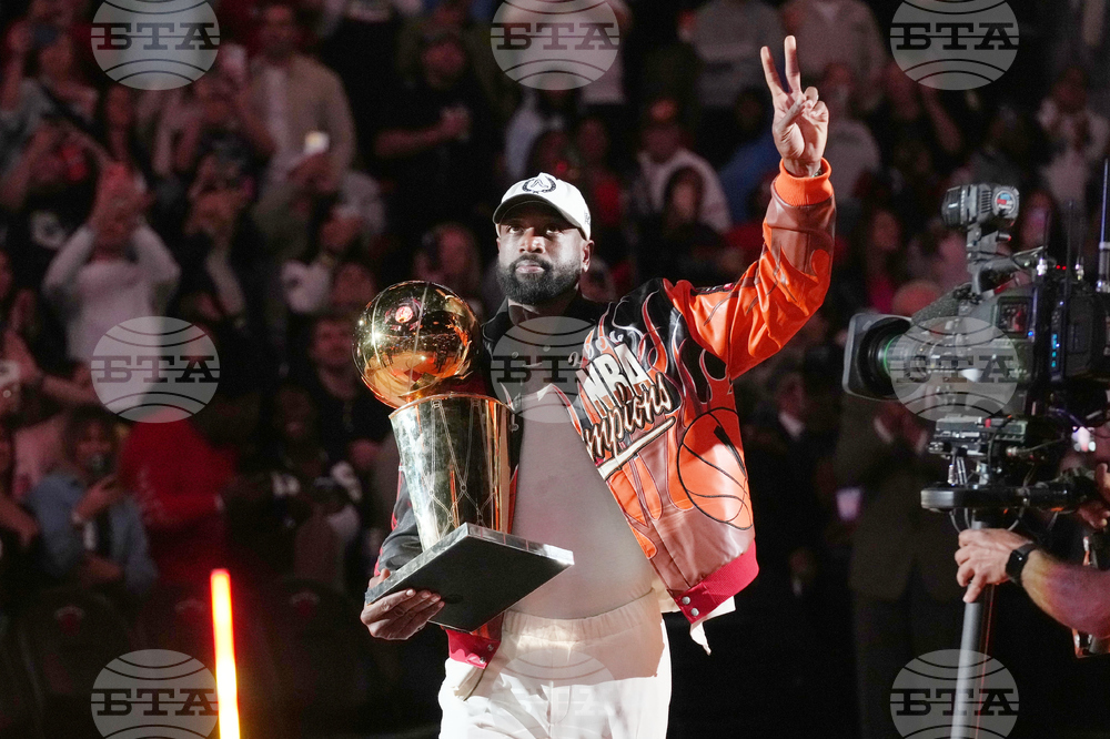 Hawks Heat Basketball