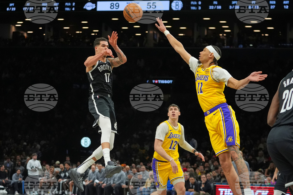 Lakers Nets Basketball