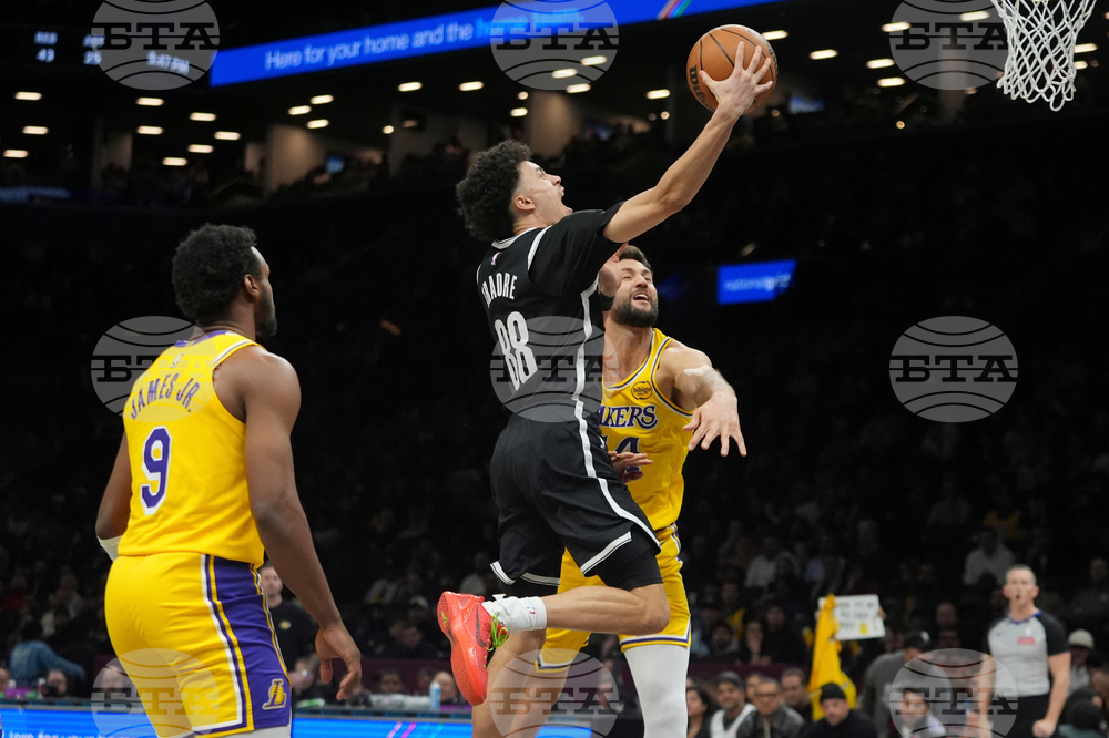 Lakers Nets Basketball